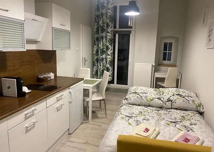 Przytulna Kawalerka 10min Pieszo Od Dworca/galerii Apartament